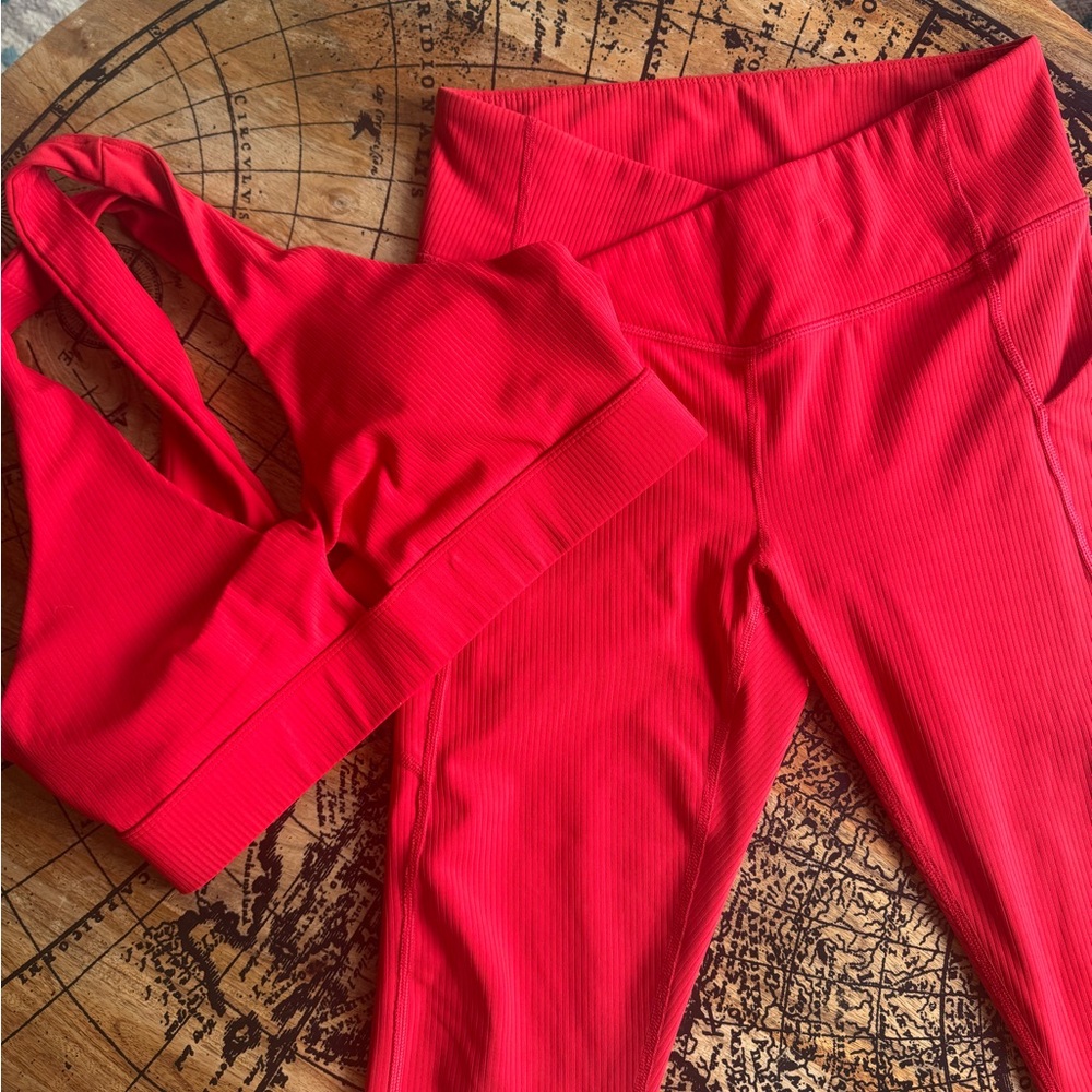 Headed Red Fabletics Ribbed Workout Set Size Large - image 4